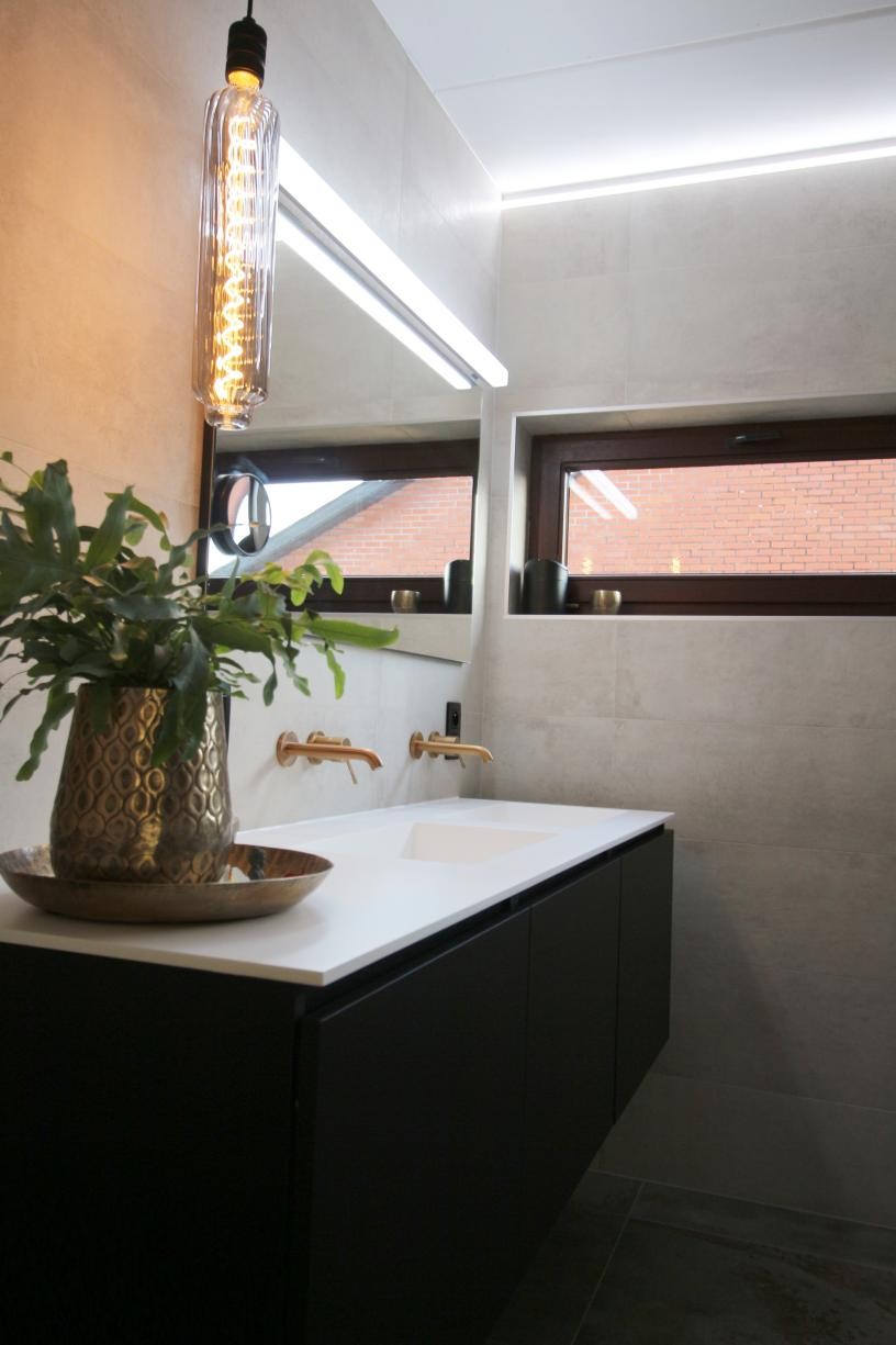 Mol_Strakke look met koperkleurige kranen_3